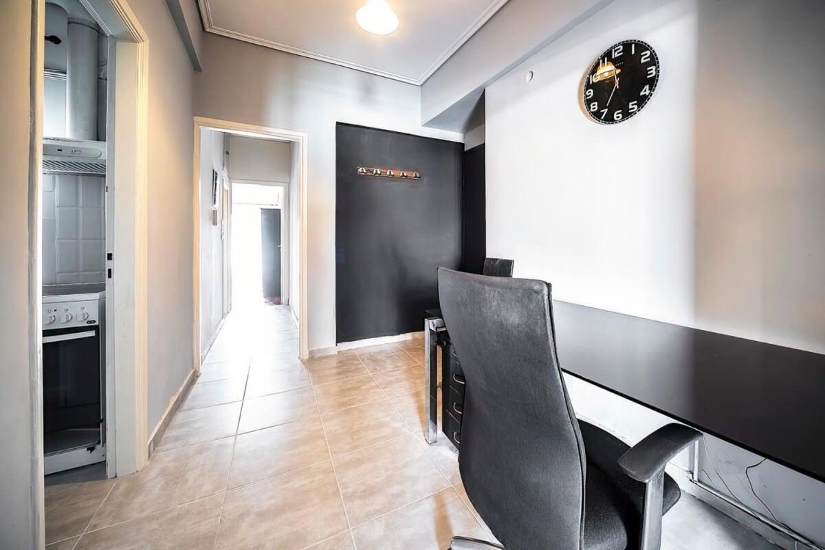 Topfloor Central Apt With Urban Views,3' To Metro Athene Buitenkant foto